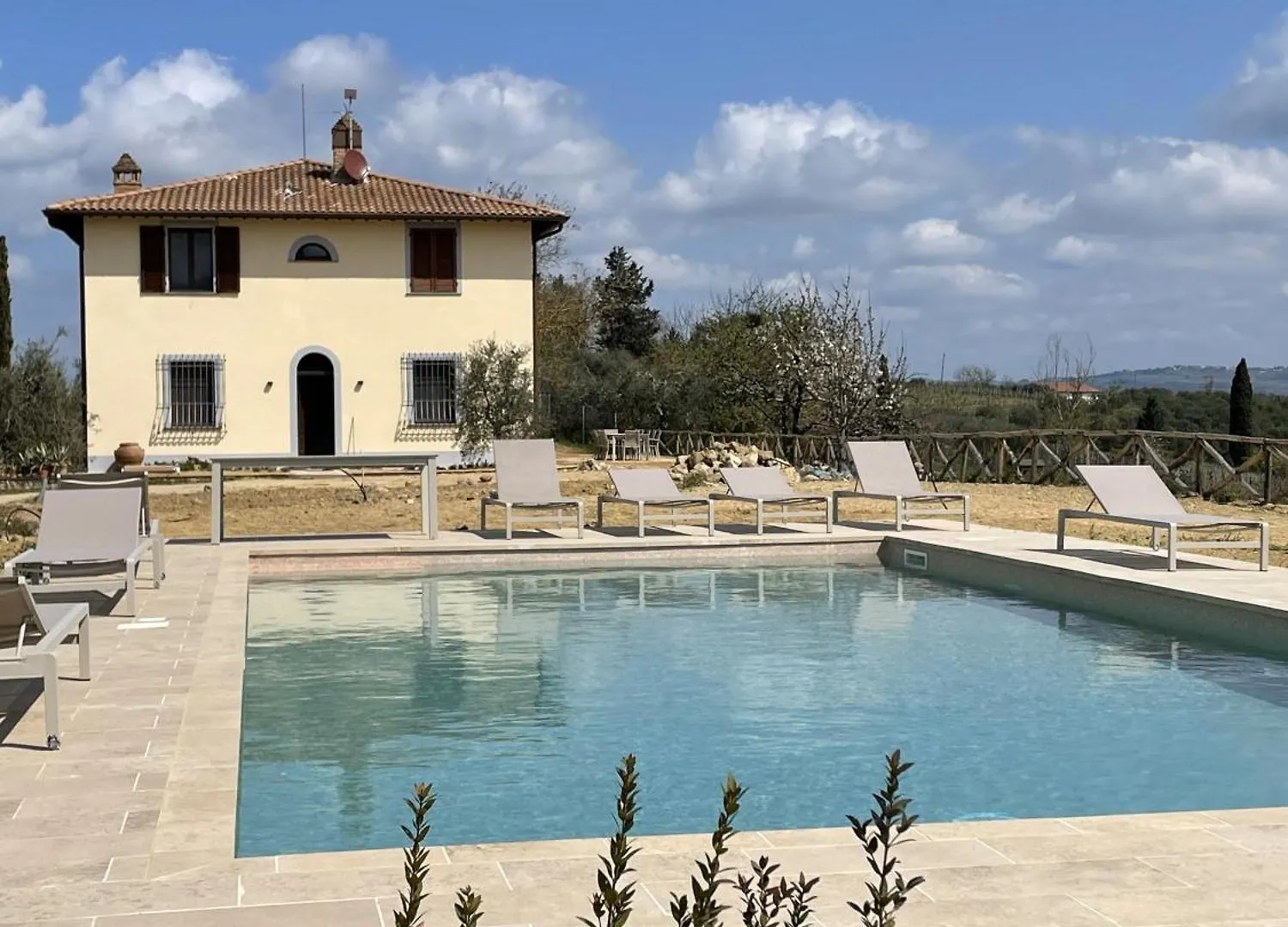 Dolce Villa Toscana - Private Pool, Air Conditioning San Gimignano