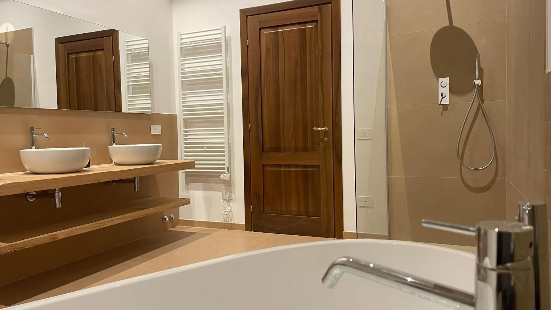 Dolce Villa Toscana - Private Pool, Air Conditioning San Gimignano